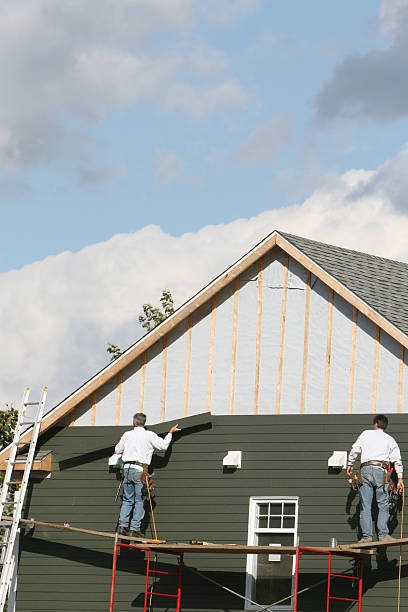 How To Choose The Right Materials for Your Siding Installation in 'Cowpens, SC